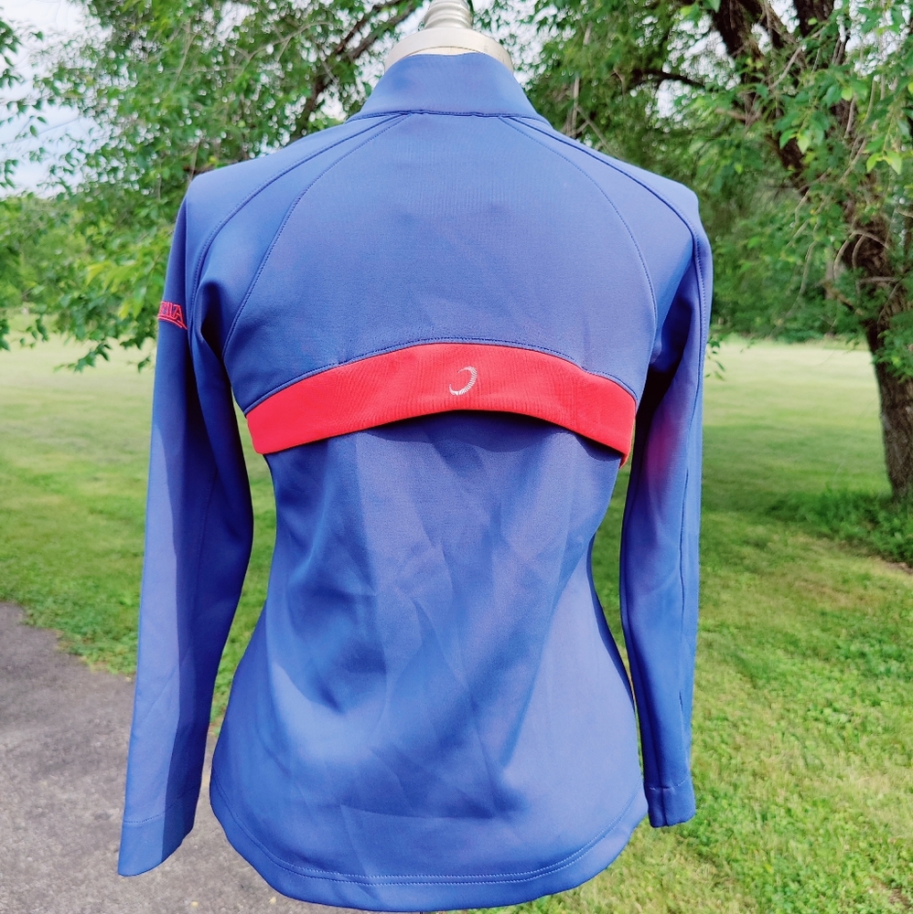 ZERO RESTRICTION PULLOVER Grey Half Zip Top M